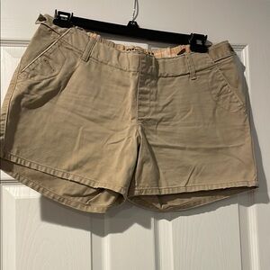 Old Navy Tan Maternity Cargo Shorts Relaxed Fit with adjustable waistband